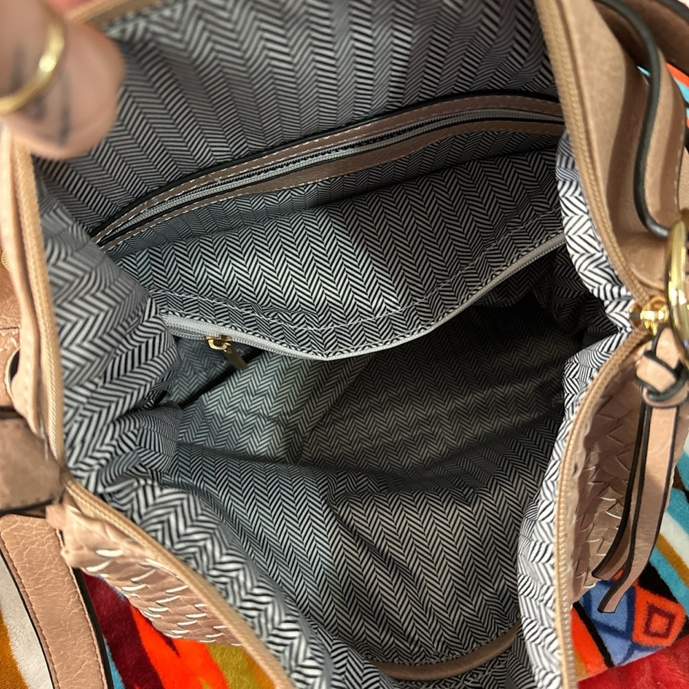 Faux Leather Purse - Picture 5 of 7